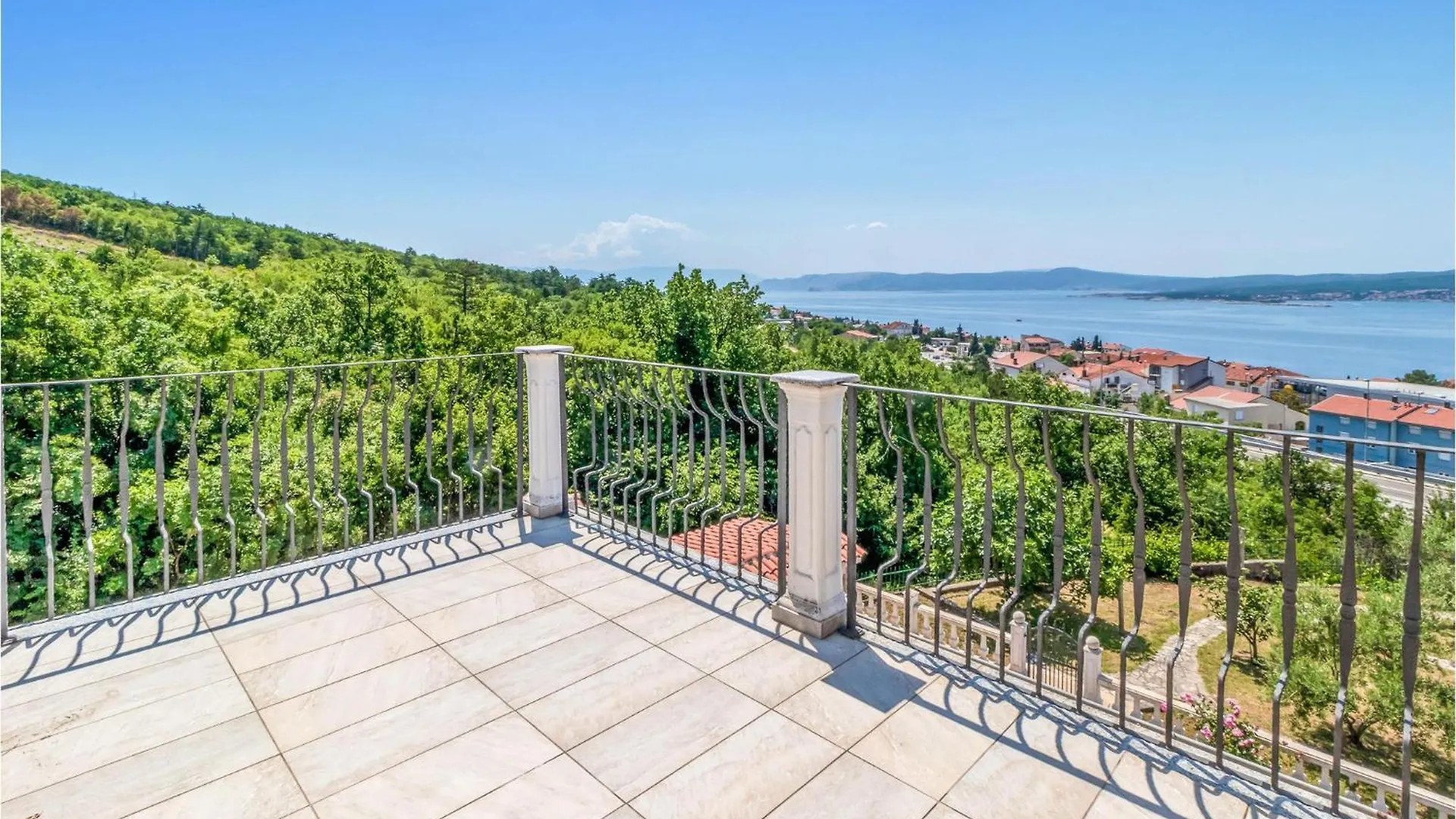 Cozy Home In Dramalj With Wifi 0*,  Croatia
